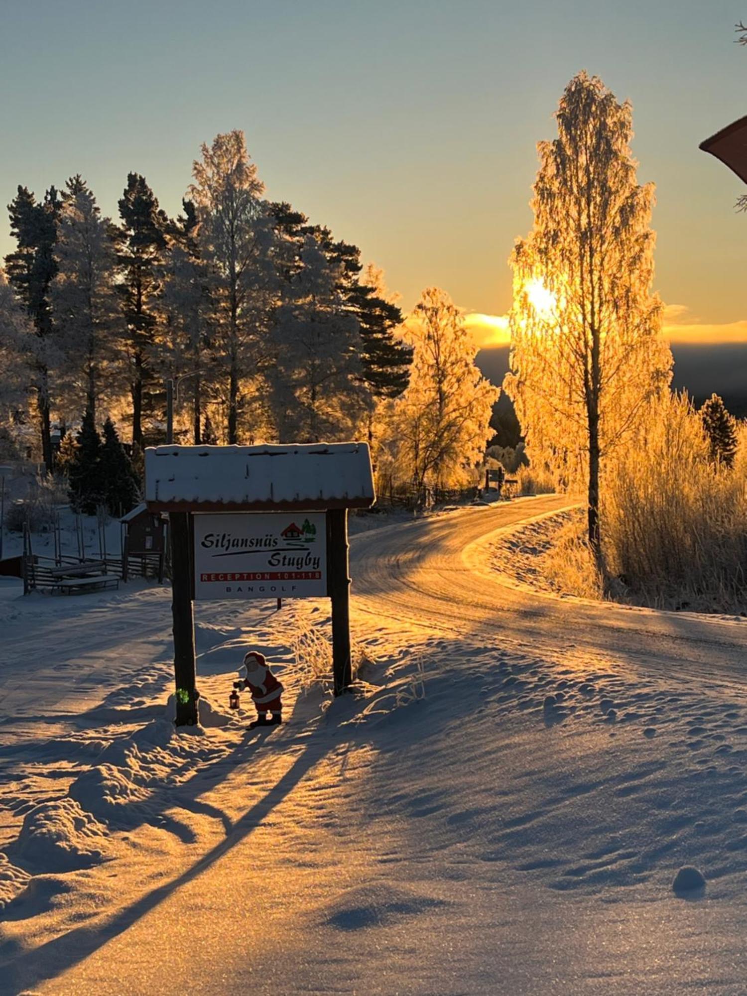 Siljansnaes Stugby Hotel Buitenkant foto